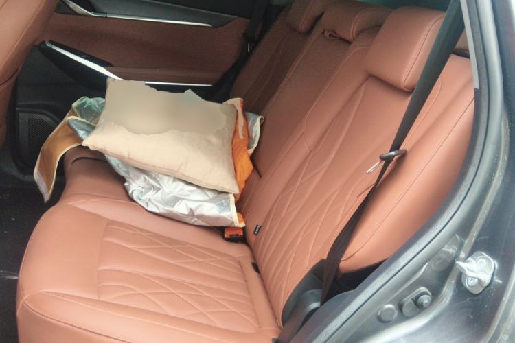 Used CHANGAN CS75 PLUS 2024 3rd Generation Champion Edition 1.5T Intelligent Drive Dynamic Model Left Rear Seat