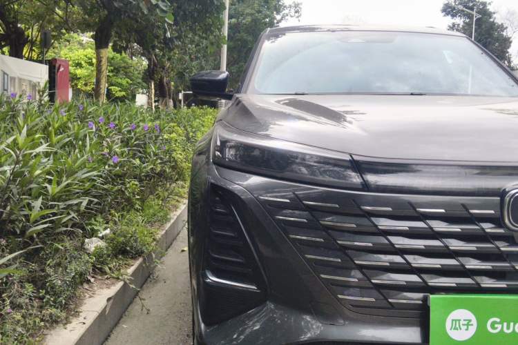 Used CHANGAN CS75 PLUS 2024 3rd Generation Champion Edition 1.5T Intelligent Drive Dynamic Model Right Front Headlight