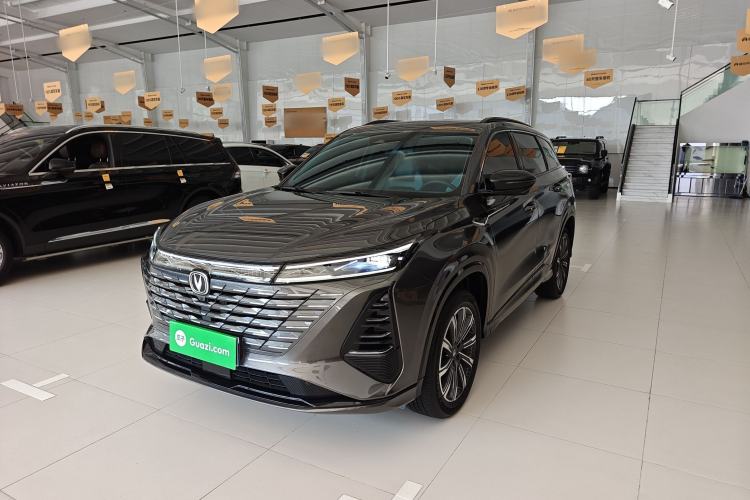 CHANGAN CS75 PLUS 2024 3rd Generation Champion Edition 2.0T Intelligent Drive Performance Model