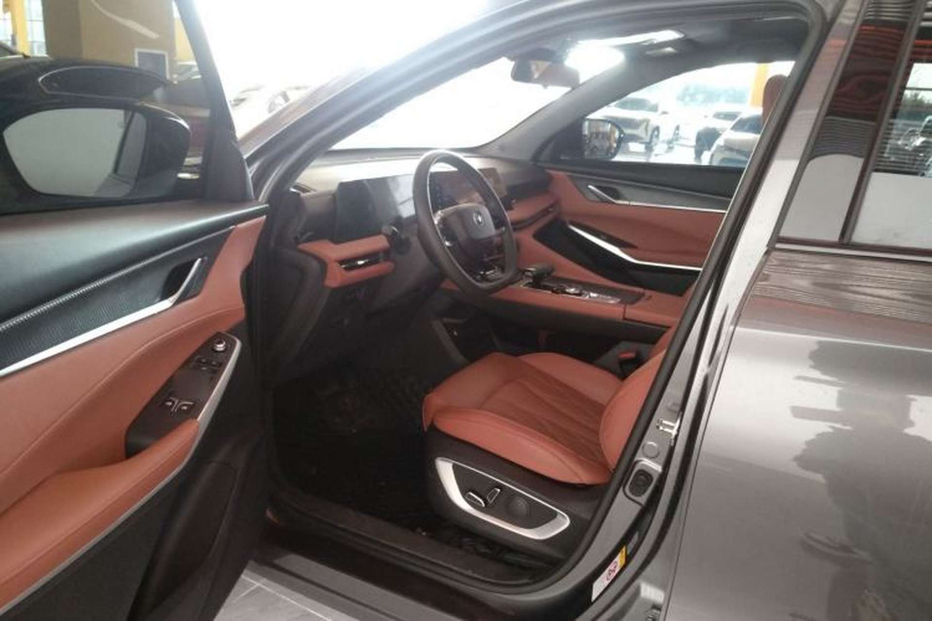 Used CHANGAN CS75 PLUS 2024 3rd Generation Champion Edition 1.5T Intelligent Drive Dynamic Model Driver Seat