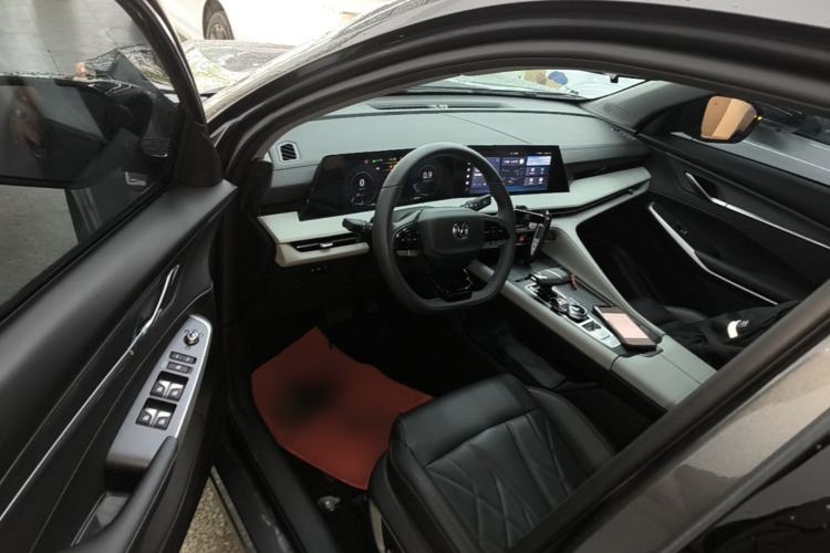 Used CHANGAN CS75 PLUS 2024 3rd Generation Champion Edition 1.5T Intelligent Drive Dynamic Model Driver Seat