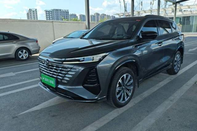 Used CHANGAN CS75 PLUS 2024 3rd Generation Champion Edition 1.5T Intelligent Drive Dynamic Model