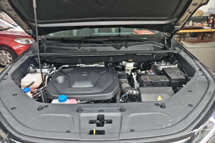 Used CHANGAN CS75 PLUS 2024 3rd Generation Champion Edition 1.5T Intelligent Drive Dynamic Model Engine Bay