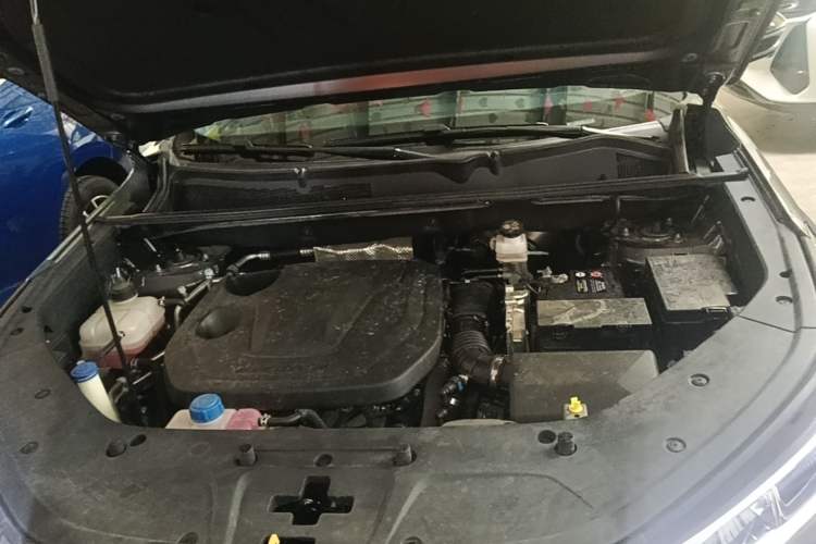 Used CHANGAN CS75 PLUS 2024 3rd Generation Champion Edition 1.5T Intelligent Drive Dynamic Model Engine Bay