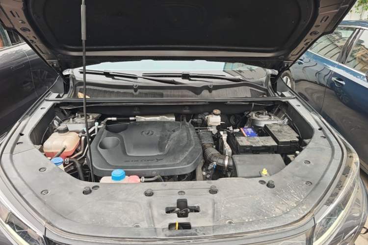 Used CHANGAN CS75 PLUS 2024 3rd Generation Champion Edition 1.5T Intelligent Drive Dynamic Model Engine Bay