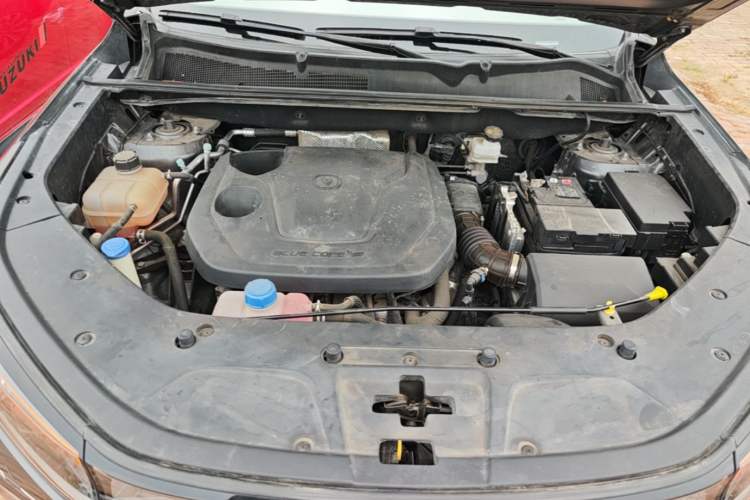 Used CHANGAN CS75 PLUS 2024 3rd Generation Champion Edition 1.5T Intelligent Drive Dynamic Model Engine Bay