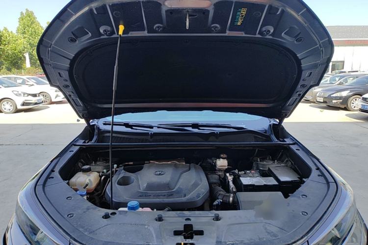 Used CHANGAN CS75 PLUS 2024 3rd Generation Champion Edition 1.5T Intelligent Drive Dynamic Model Engine Bay
