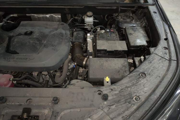 Used CHANGAN CS75 PLUS 2024 3rd Generation Champion Edition 1.5T Intelligent Drive Dynamic Model Engine Bay Left