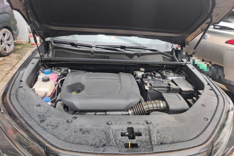 Used CHANGAN CS75 PLUS 2024 3rd Generation Champion Edition 2.0T Intelligent Drive Performance Model Engine Bay