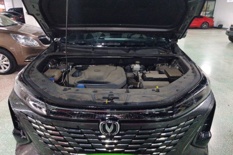Used CHANGAN CS75 PLUS 2024 3rd Generation Champion Edition 1.5T Intelligent Drive Dynamic Model Engine Bay