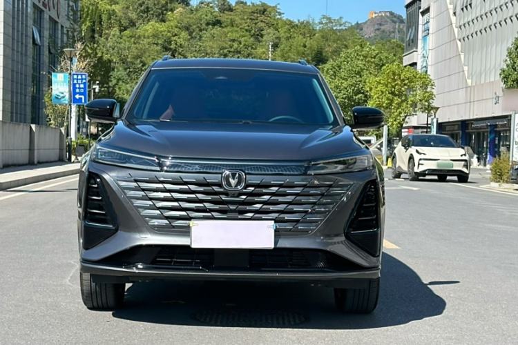 Used CHANGAN CS75 PLUS 2024 3rd Generation Champion Edition 1.5T Intelligent Drive Dynamic Model Exterior 1