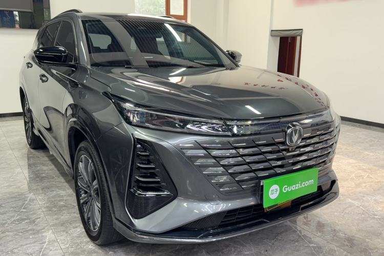 Used CHANGAN CS75 PLUS 2024 3rd Generation Champion Edition 2.0T Intelligent Drive Performance Model Exterior 2