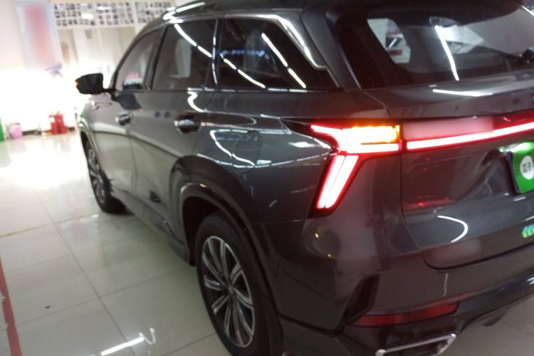 Used CHANGAN CS75 PLUS 2024 3rd Generation Champion Edition 1.5T Intelligent Drive Dynamic Model Exterior 3