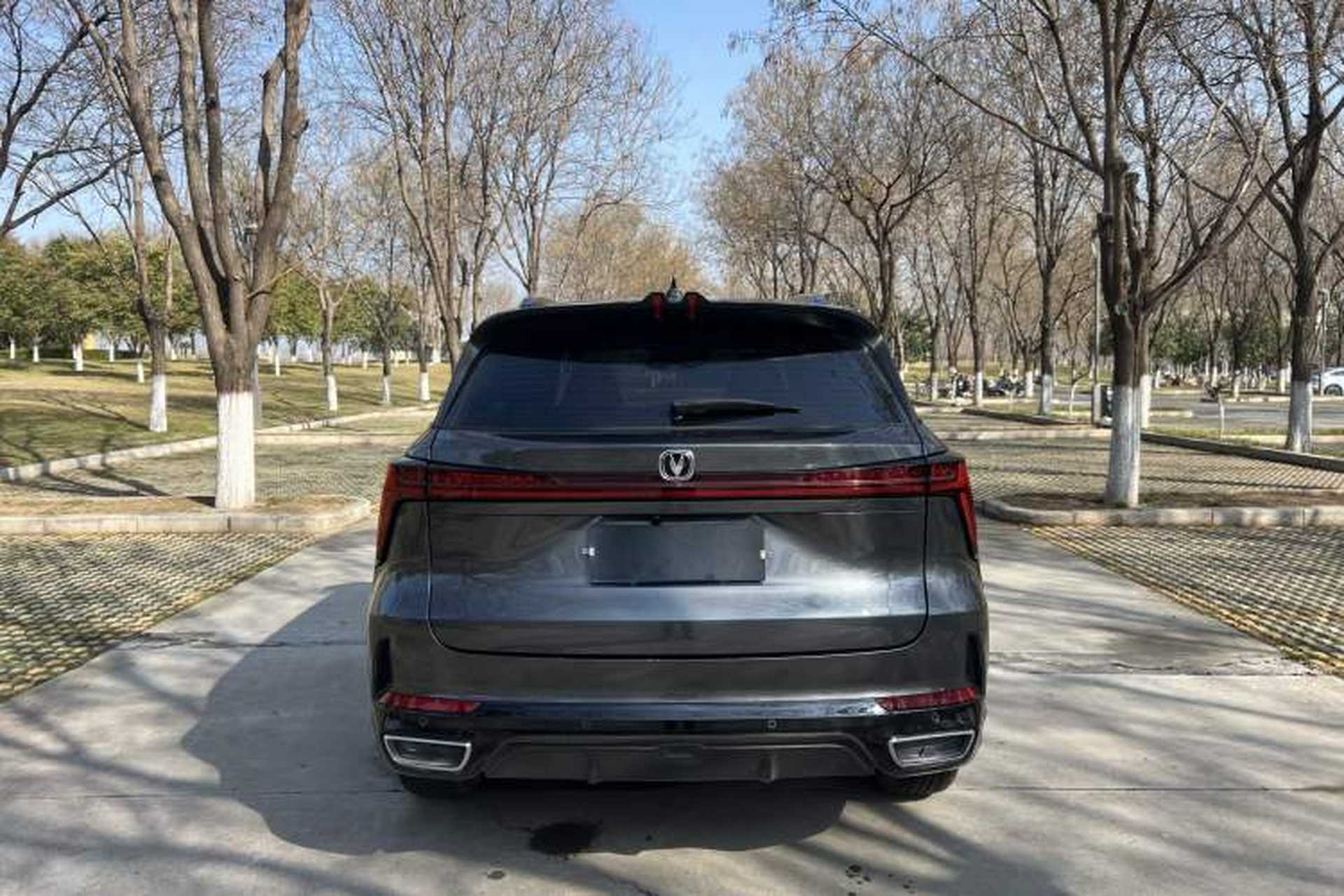 Used CHANGAN CS75 PLUS 2024 3rd Generation Champion Edition 1.5T Intelligent Drive Dynamic Model Exterior 6