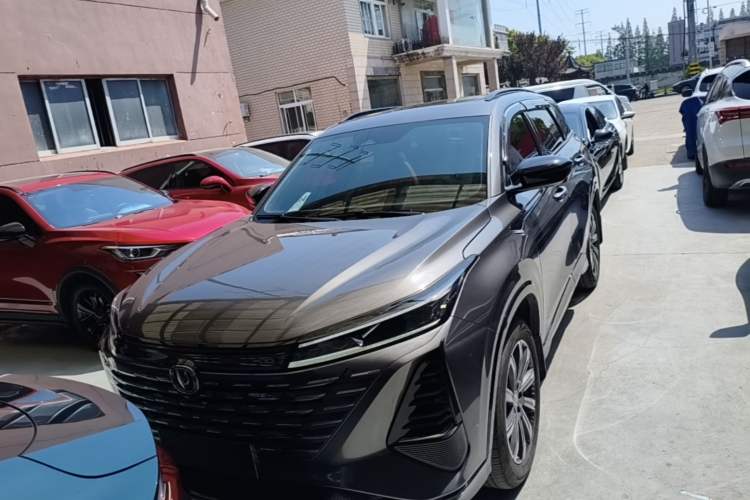 Used CHANGAN CS75 PLUS 2024 3rd Generation Champion Edition 1.5T Intelligent Drive Dynamic Model Front