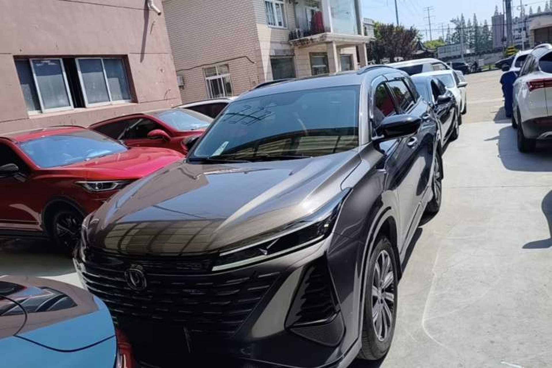 Used CHANGAN CS75 PLUS 2024 3rd Generation Champion Edition 1.5T Intelligent Drive Dynamic Model Front