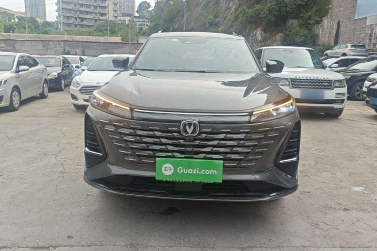 Used CHANGAN CS75 PLUS 2024 3rd Generation Champion Edition 2.0T Intelligent Drive Performance Model Front