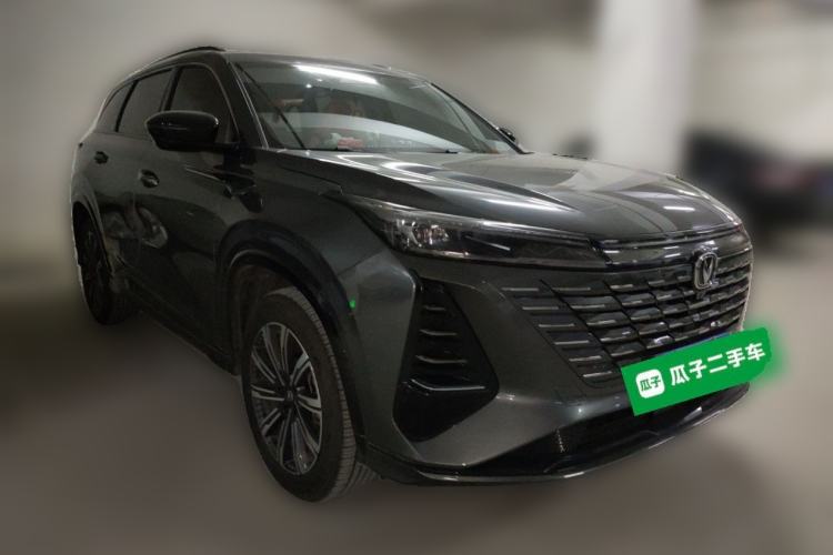 Used CHANGAN CS75 PLUS 2024 3rd Generation Champion Edition 1.5T Intelligent Drive Dynamic Model Front Right 45 Deg