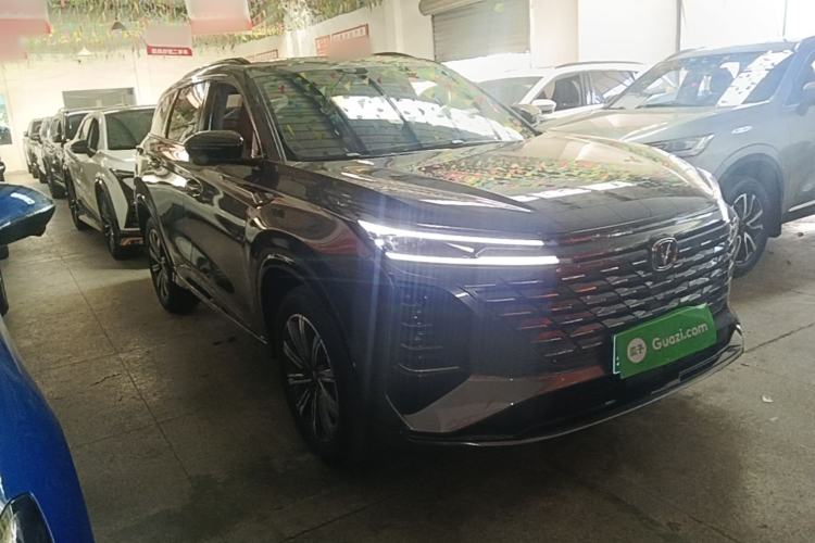 Used CHANGAN CS75 PLUS 2024 3rd Generation Champion Edition 1.5T Intelligent Drive Dynamic Model Front Right 45 Deg