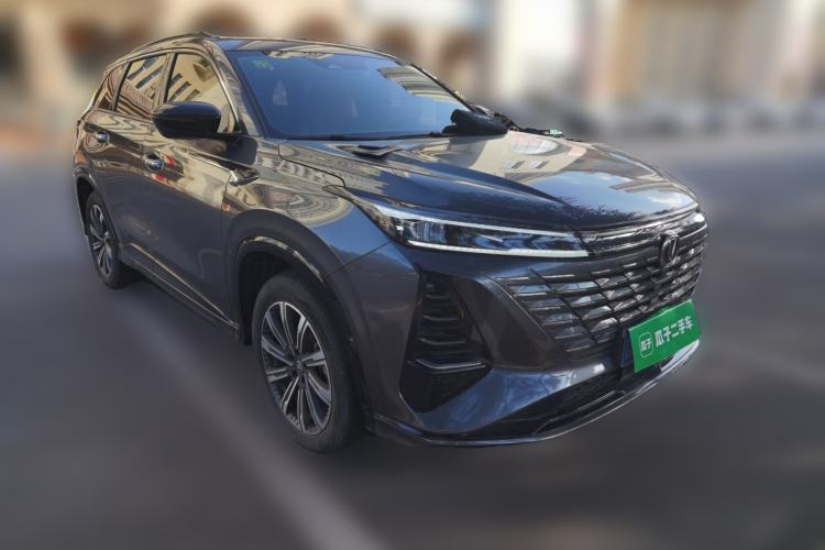 Used CHANGAN CS75 PLUS 2024 3rd Generation Champion Edition 1.5T Intelligent Drive Dynamic Model Front Right 45 Deg