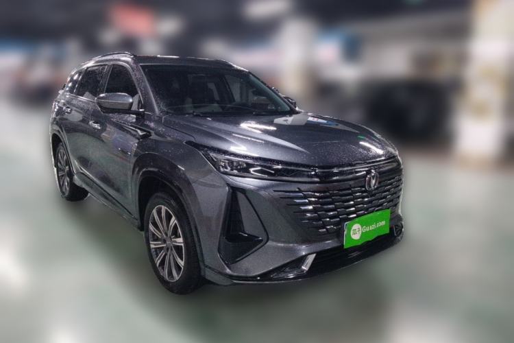 Used CHANGAN CS75 PLUS 2024 3rd Generation Champion Edition 1.5T Intelligent Drive Dynamic Model Front Right 45 Deg