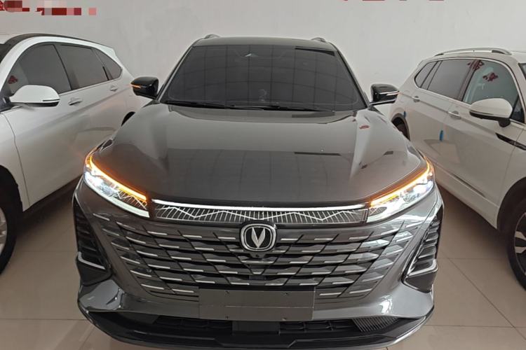 Used CHANGAN CS75 PLUS 2024 3rd Generation Champion Edition 1.5T Intelligent Drive Dynamic Model Front