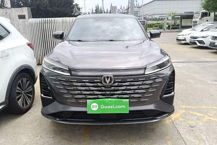 Used CHANGAN CS75 PLUS 2024 3rd Generation Champion Edition 1.5T Intelligent Drive Dynamic Model Front