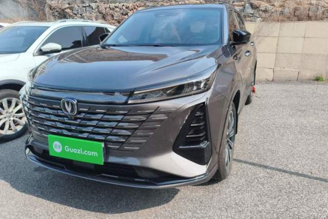 Used CHANGAN CS75 PLUS 2024 3rd Generation Champion Edition 1.5T Intelligent Drive Dynamic Model