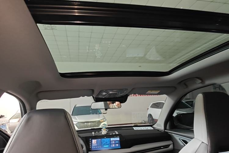Used CHANGAN CS75 PLUS 2024 3rd Generation Champion Edition 1.5T Intelligent Drive Dynamic Model Headliner