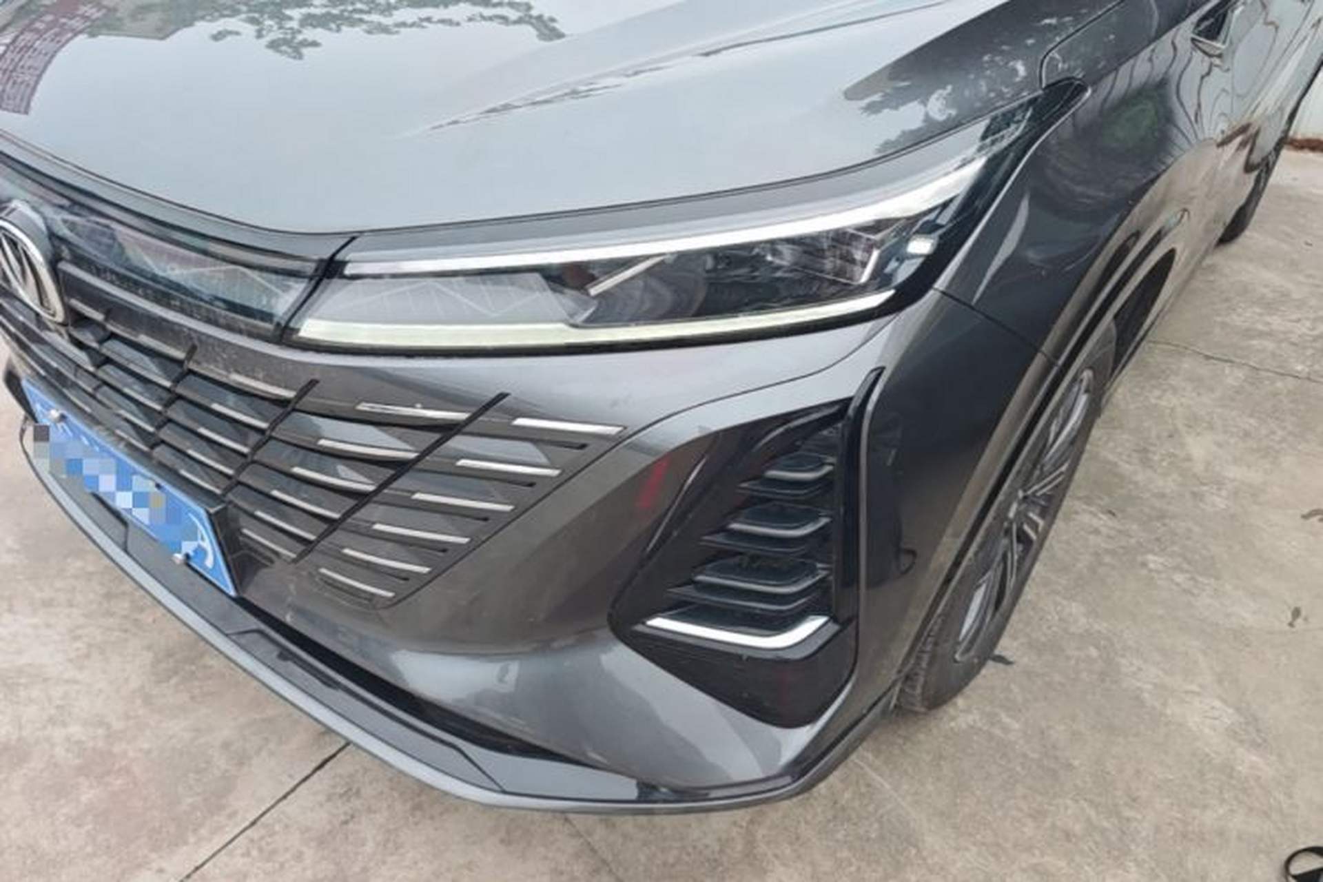 Used CHANGAN CS75 PLUS 2024 3rd Generation Champion Edition 1.5T Intelligent Drive Dynamic Model Left Front Headlight