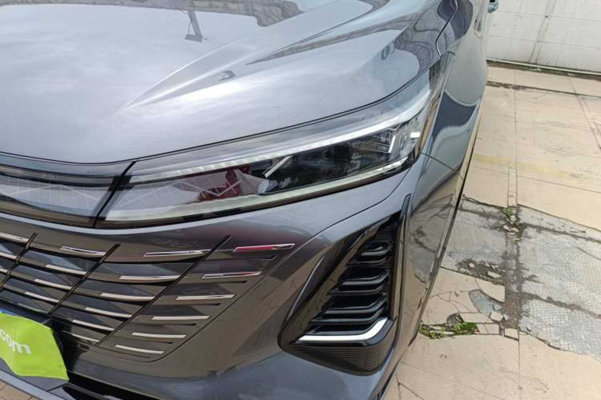 Used CHANGAN CS75 PLUS 2024 3rd Generation Champion Edition 1.5T Intelligent Drive Dynamic Model Left Front Headlight