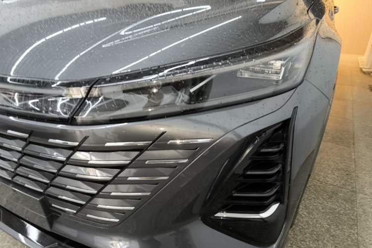 Used CHANGAN CS75 PLUS 2024 3rd Generation Champion Edition 1.5T Intelligent Drive Dynamic Model Left Front Headlight