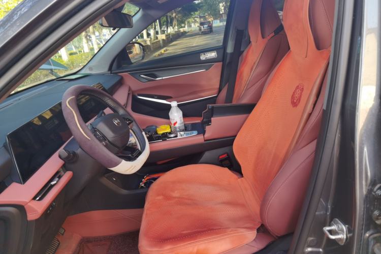 Used CHANGAN CS75 PLUS 2024 3rd Generation Champion Edition 1.5T Intelligent Drive Dynamic Model Left Front Seat