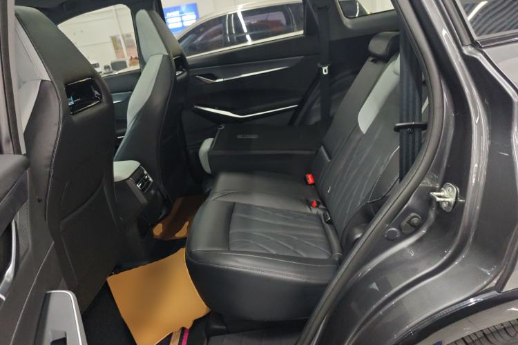Used CHANGAN CS75 PLUS 2024 3rd Generation Champion Edition 1.5T Intelligent Drive Dynamic Model Left Rear Seat
