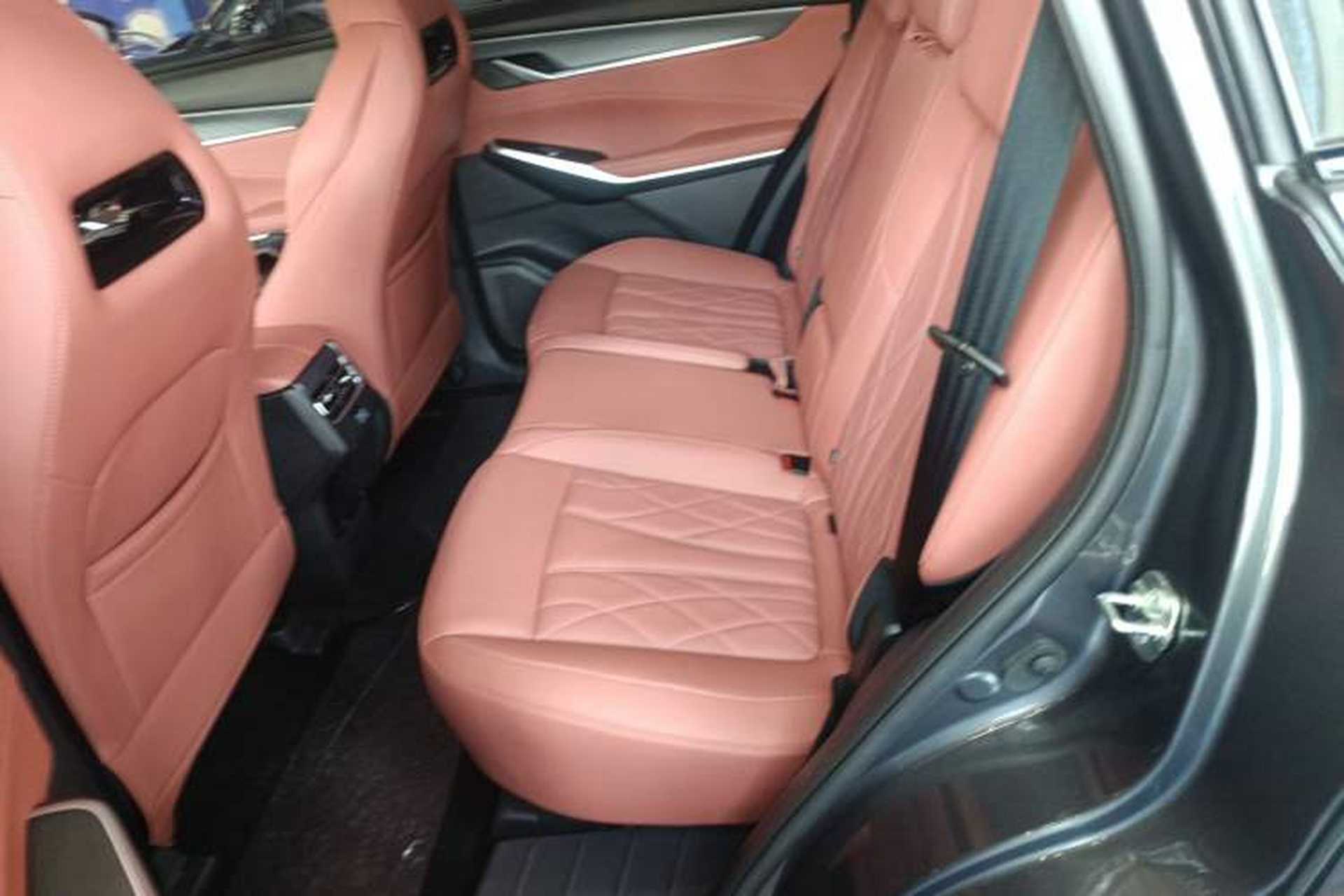 Used CHANGAN CS75 PLUS 2024 3rd Generation Champion Edition 1.5T Intelligent Drive Dynamic Model Left Rear Seat