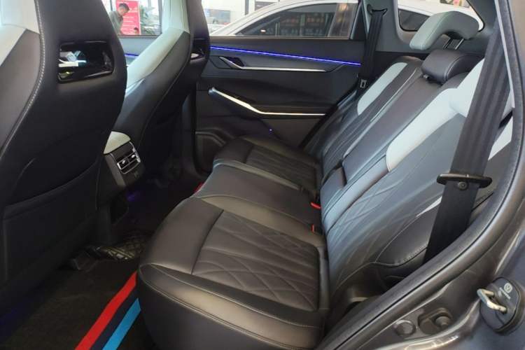 Used CHANGAN CS75 PLUS 2024 3rd Generation Champion Edition 1.5T Intelligent Drive Dynamic Model Left Rear Seat
