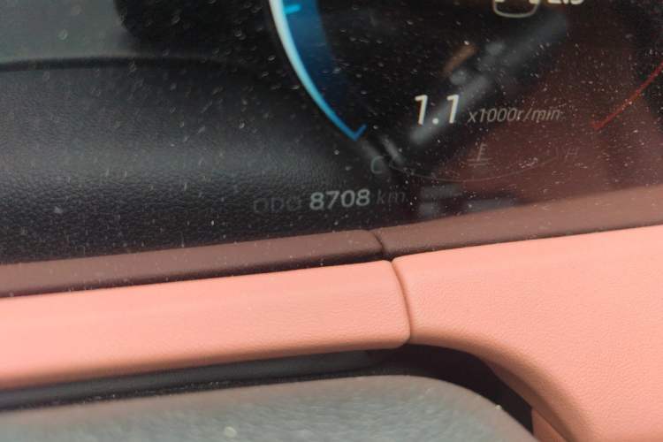 Used CHANGAN CS75 PLUS 2024 3rd Generation Champion Edition 2.0T Intelligent Drive Performance Model Odometer Close Up