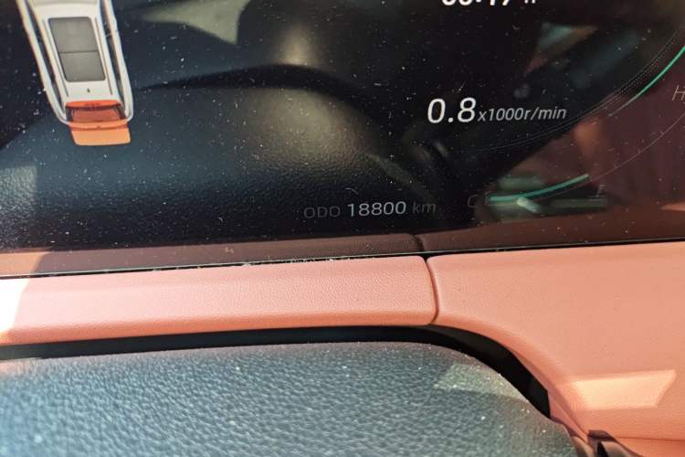Used CHANGAN CS75 PLUS 2024 3rd Generation Champion Edition 1.5T Intelligent Drive Dynamic Model Odometer Close Up