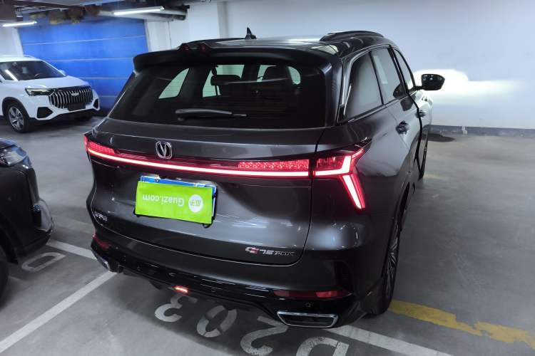 Used CHANGAN CS75 PLUS 2024 3rd Generation Champion Edition 1.5T Intelligent Drive Dynamic Model Rear Right 45 Deg