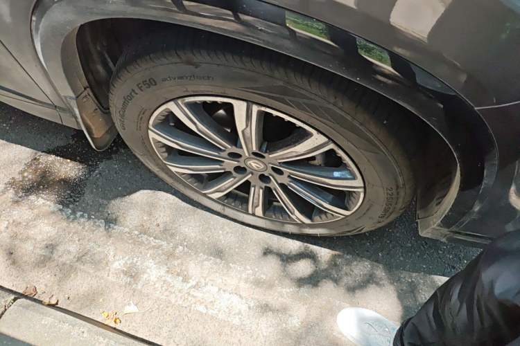 Used CHANGAN CS75 PLUS 2024 3rd Generation Champion Edition 1.5T Intelligent Drive Dynamic Model Right Front Wheel Hub