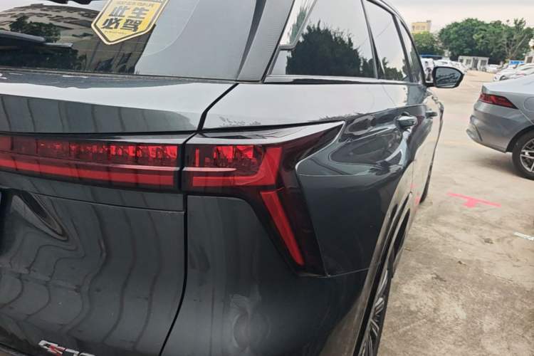 Used CHANGAN CS75 PLUS 2024 3rd Generation Champion Edition 1.5T Intelligent Drive Dynamic Model Right Rear Taillight