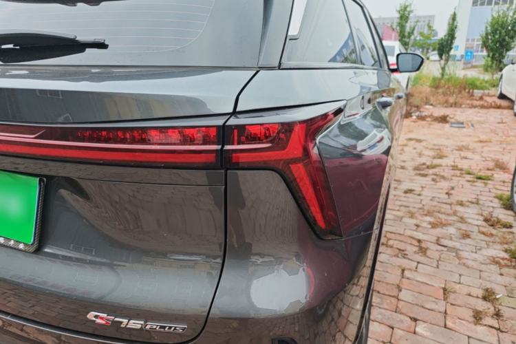 Used CHANGAN CS75 PLUS 2024 3rd Generation Champion Edition 1.5T Intelligent Drive Dynamic Model Right Rear Taillight