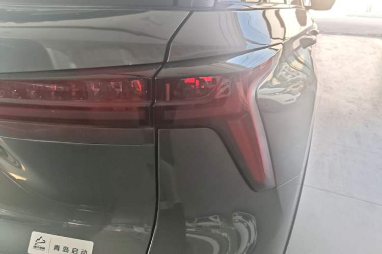 Used CHANGAN CS75 PLUS 2024 3rd Generation Champion Edition 1.5T Intelligent Drive Dynamic Model Right Rear Taillight
