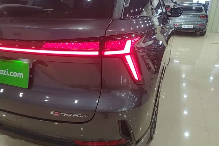Used CHANGAN CS75 PLUS 2024 3rd Generation Champion Edition 1.5T Intelligent Drive Dynamic Model Right Rear Taillight