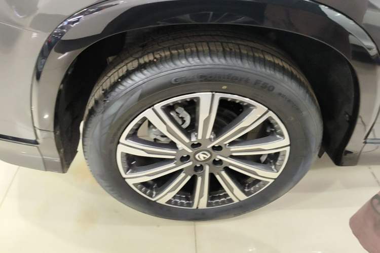 Used CHANGAN CS75 PLUS 2024 3rd Generation Champion Edition 1.5T Intelligent Drive Dynamic Model Right Rear Wheel Hub