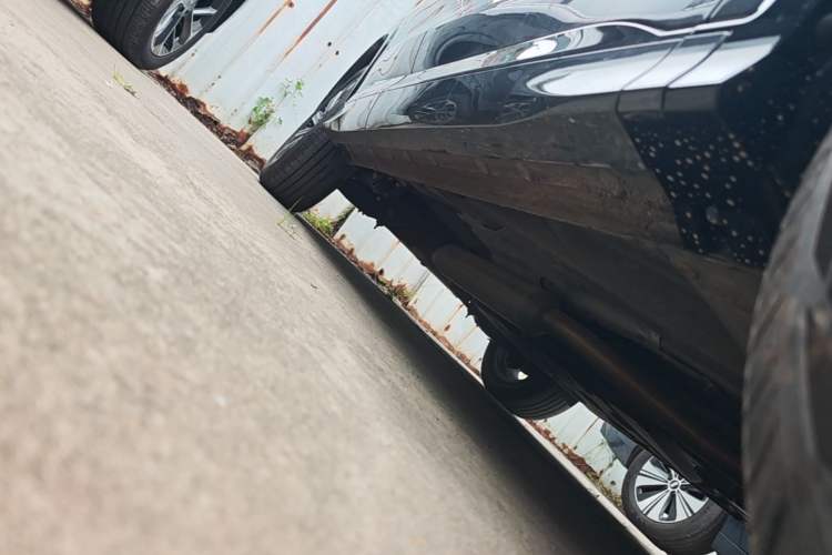 Used CHANGAN CS75 PLUS 2024 3rd Generation Champion Edition 1.5T Intelligent Drive Dynamic Model Right Side Sill