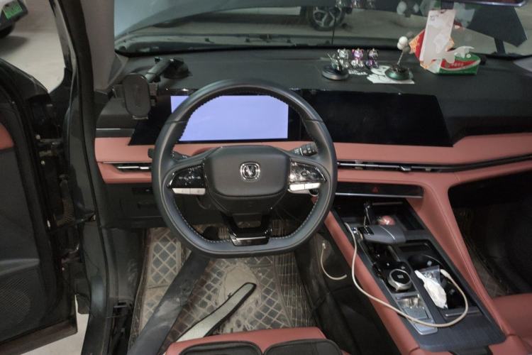 Used CHANGAN CS75 PLUS 2024 3rd Generation Champion Edition 1.5T Intelligent Drive Dynamic Model Steering Wheel