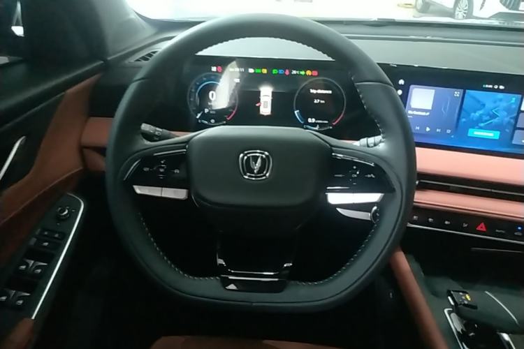Used CHANGAN CS75 PLUS 2024 3rd Generation Champion Edition 1.5T Intelligent Drive Dynamic Model Steering Wheel
