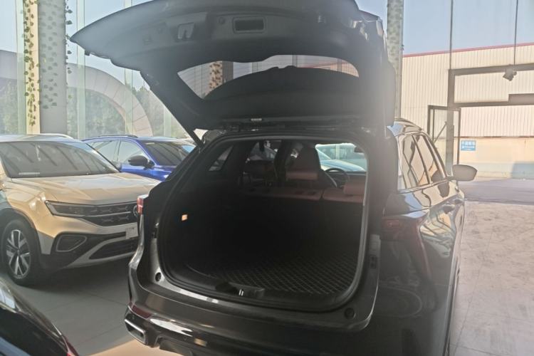 Used CHANGAN CS75 PLUS 2024 3rd Generation Champion Edition 1.5T Intelligent Drive Dynamic Model Trunk