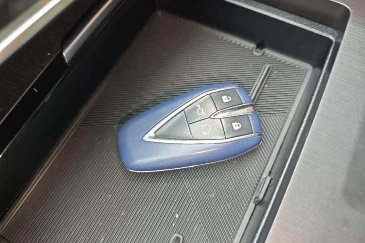 Used CHANGAN CS75 PLUS 2024 3rd Generation Champion Edition 1.5T Intelligent Drive Dynamic Model Vehicle Key